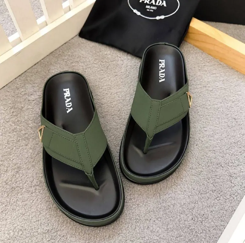 Olive toe-post slides