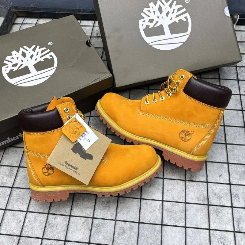 Wheat leather boots